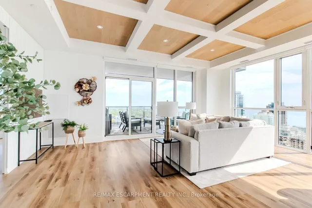 Additional image 17 of 2007 James St Unit 2102