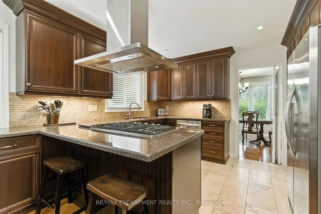 Additional image 13 of 561 Harmony Ave