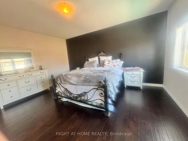 Additional image 23 of 95 Hidden Ridge Cres