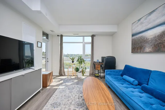 Additional image 12 of 600 North Service Rd Unit 221