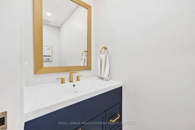 Additional image 18 of 106 Campbell Ave