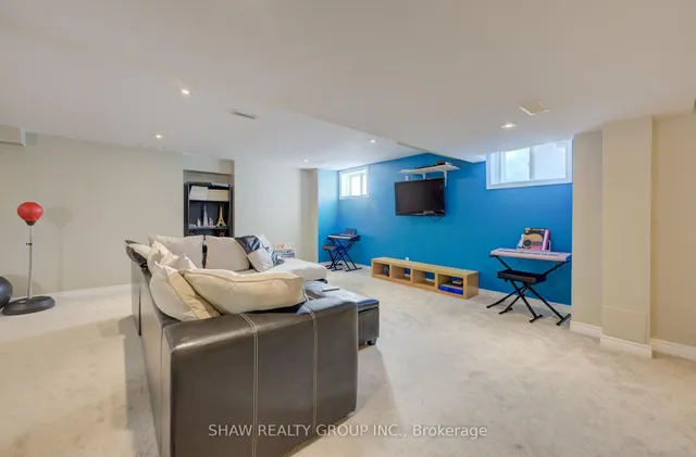 Additional image 29 of 571 Stonehenge Dr