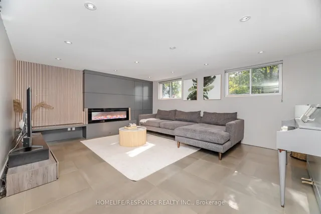 Additional image 29 of 5011 Spruce Ave