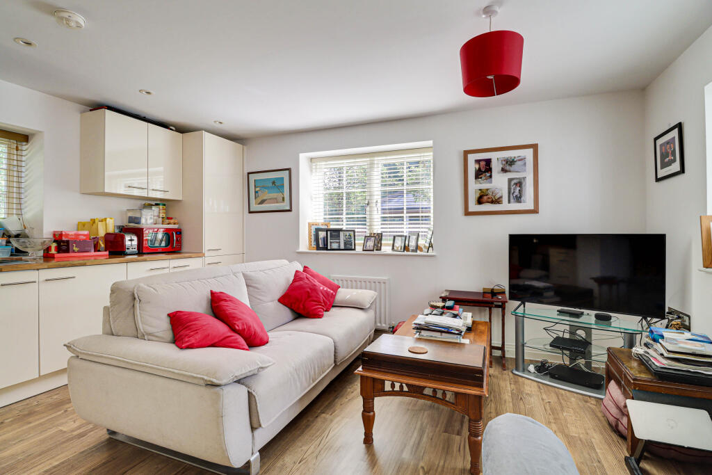 Additional image 16 of Pegrum Drive, London Colney, AL2