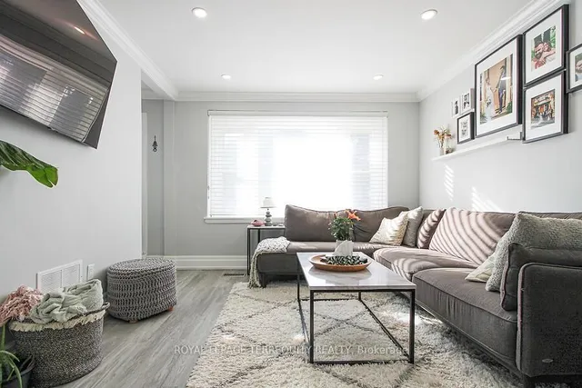 Additional image 8 of 153 East 16th St