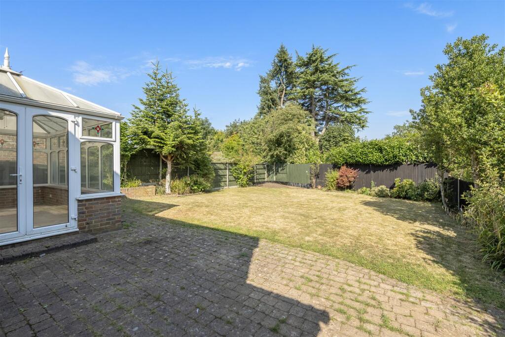 Additional image 11 of How Field, Harpenden