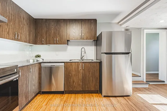 Additional image 14 of 24 Rowanwood St