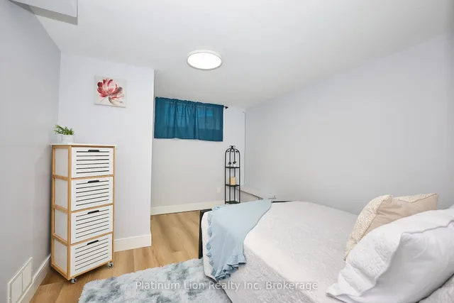 Additional image 22 of 2214 Prospect St