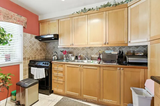 Additional image 20 of 145 Rice Ave Unit 73