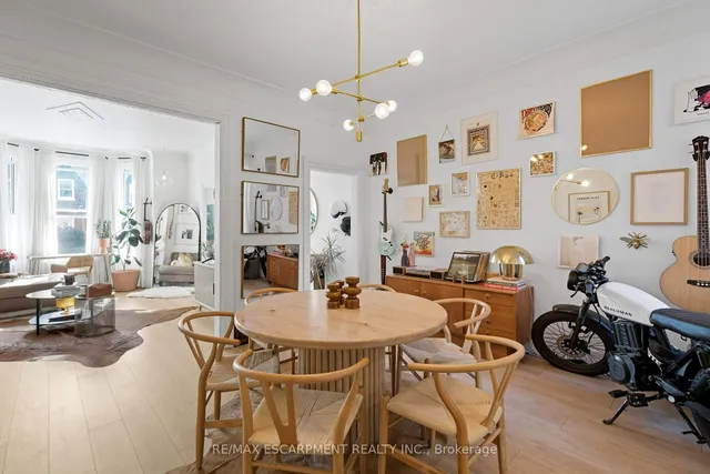 Additional image 16 of 249 Bay St