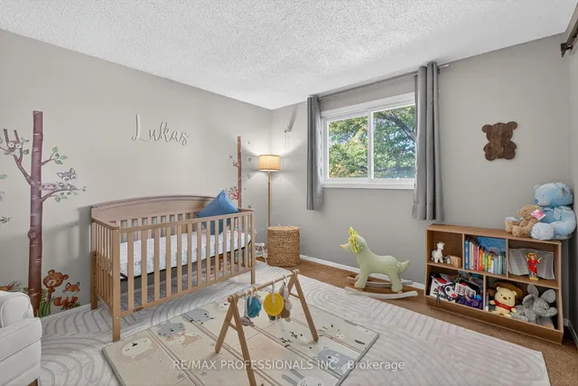 Additional image 33 of 19 Salina Pl