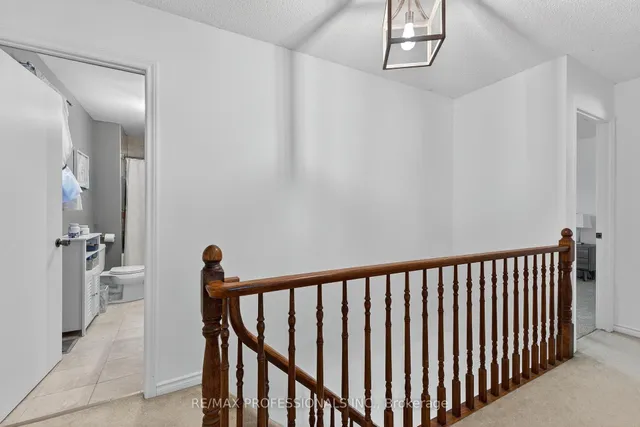 Additional image 23 of 19 Salina Pl