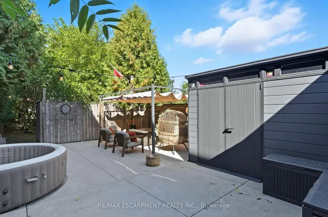 Additional image 20 of 249 Bay St