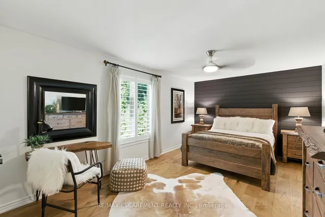 Additional image 30 of 587 Sandcherry Dr