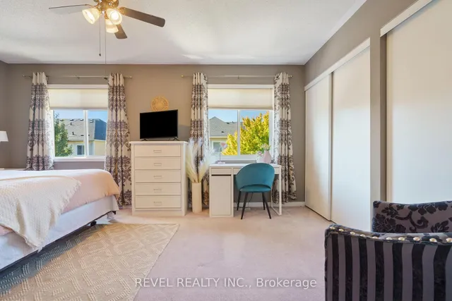 Additional image 22 of 14 Fox Ru