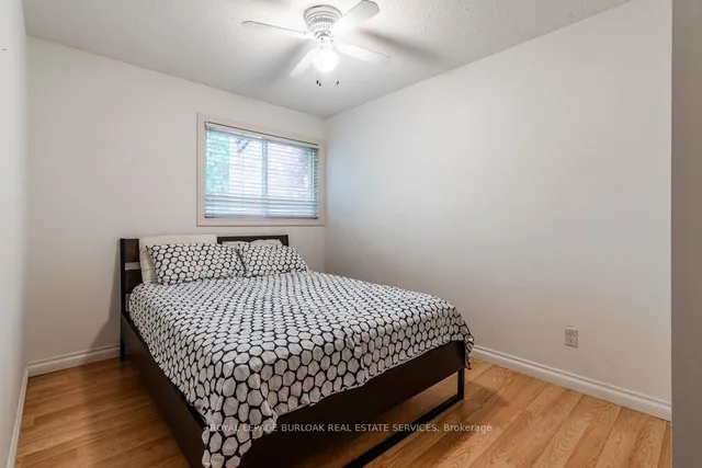 Additional image 19 of 1556 Kerns Rd Unit 3