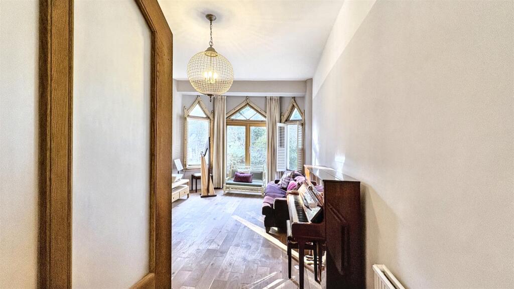 Additional image 18 of Wake Green Road, Moseley