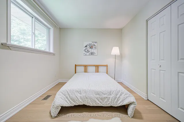 Additional image 23 of 19 Sheldon St