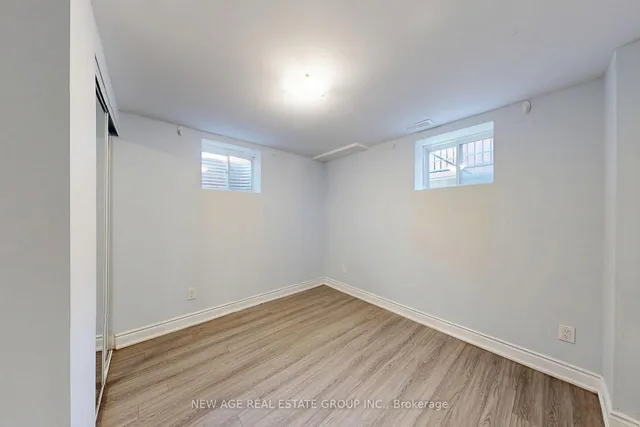 Additional image 39 of 153 Whitlock Ave