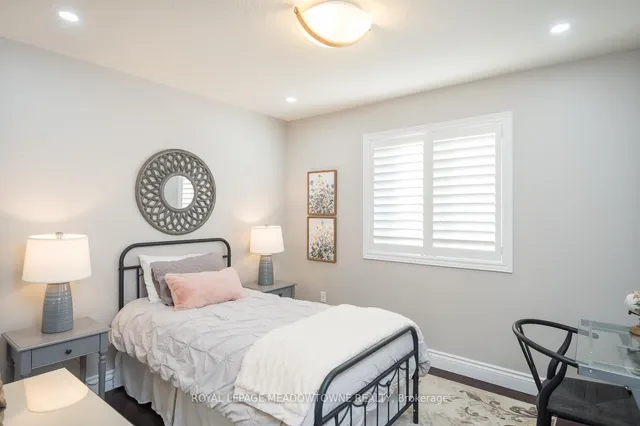 Additional image 20 of 371 Alexander Cres