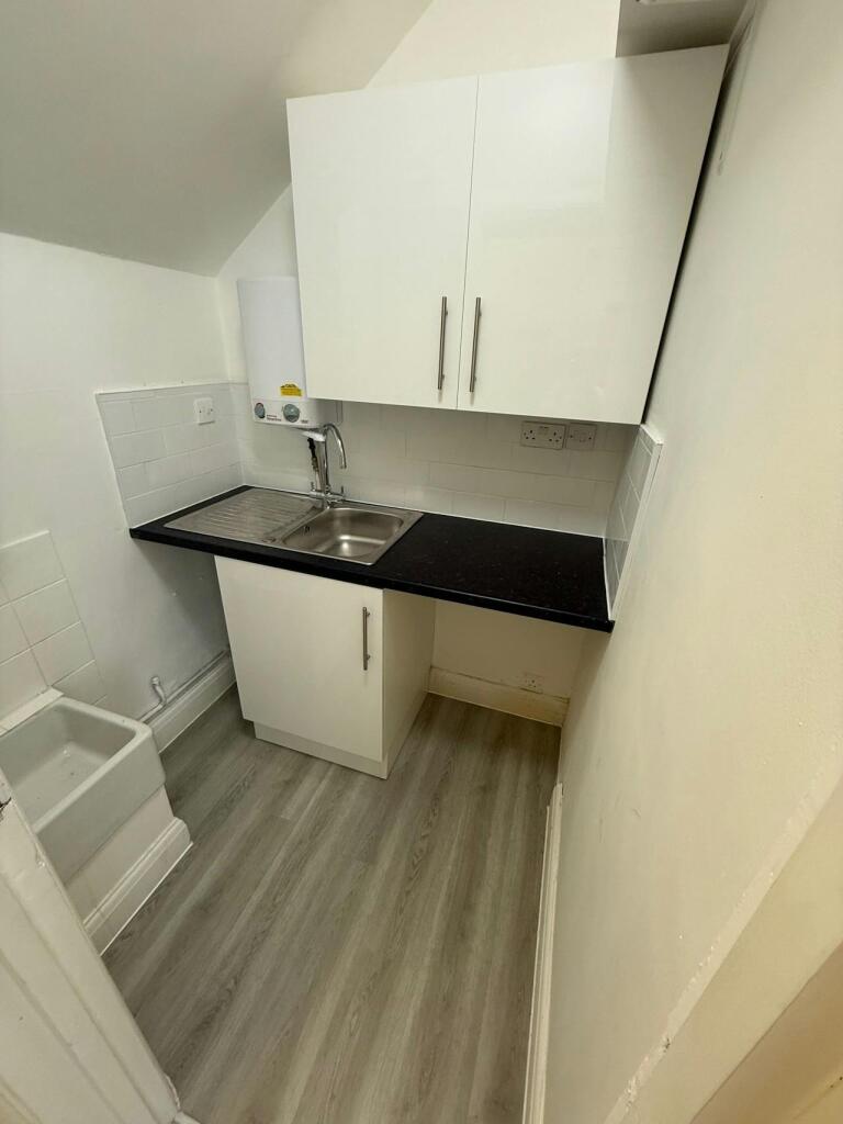 Additional image 4 of 10 Parkway, Welwyn Garden City, AL8 6HG