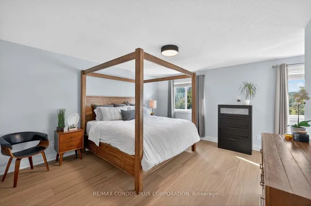 Additional image 23 of 1491 Plains Rd Unit 4