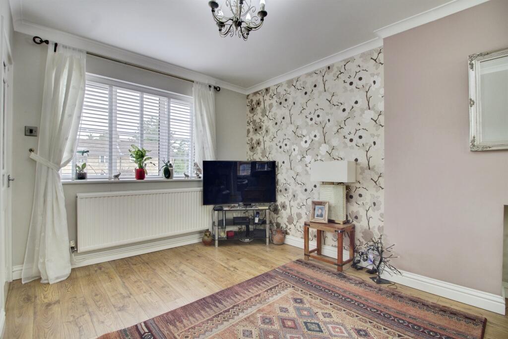 Additional image 4 of Birds Close, WELWYN GARDEN CITY