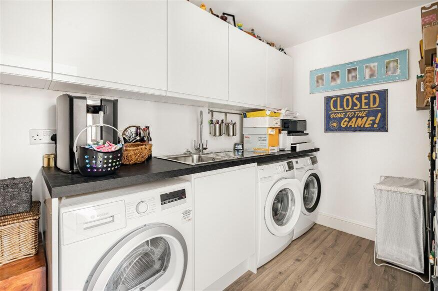 Additional image 9 of Cranbourne Drive, Harpenden, AL5