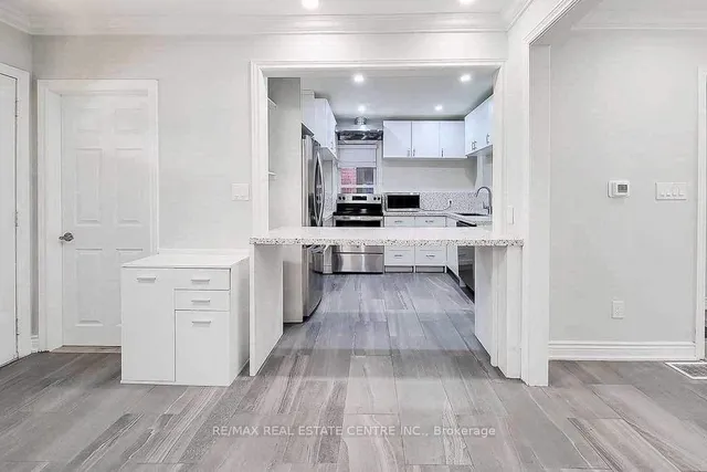 Additional image 10 of 24 East 22nd St