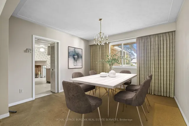 Additional image 10 of 264 Camelot Dr