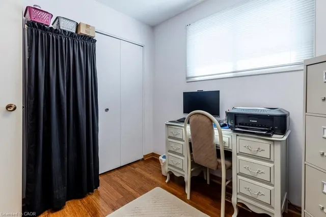 Additional image 21 of 23 Fonthill Rd