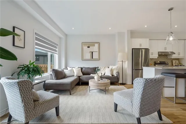 Additional image 10 of 52 Cadwell Lane