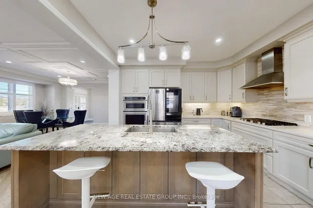 Additional image 17 of 153 Whitlock Ave