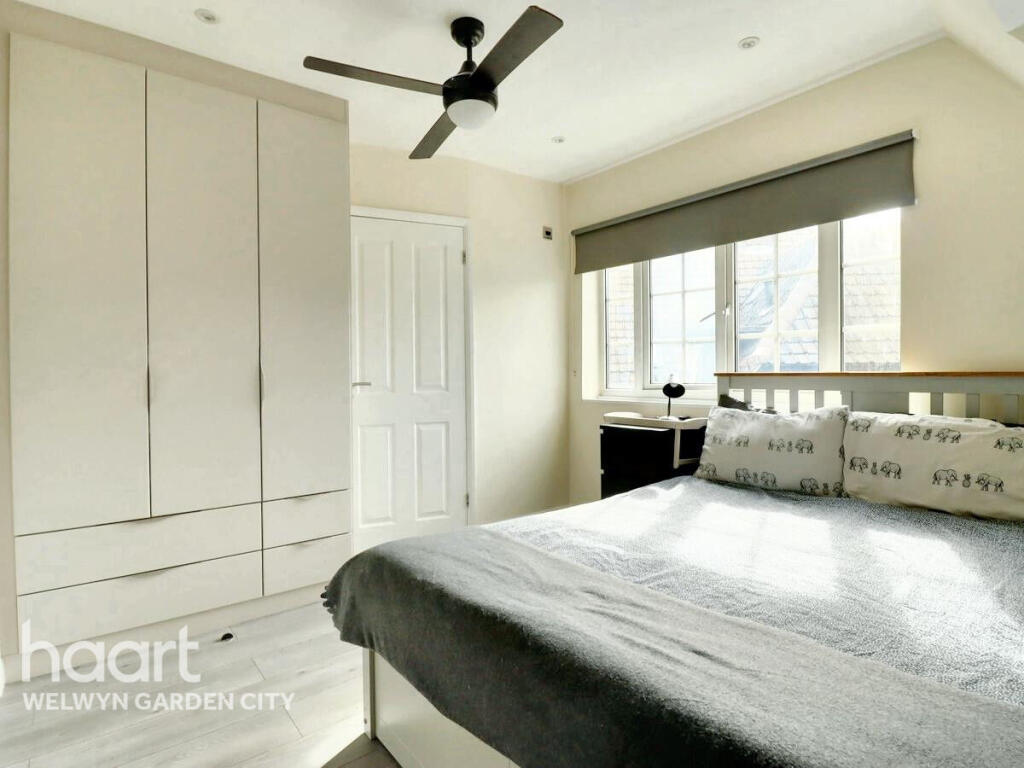 Additional image 23 of Peartree Lane, Welwyn Garden City