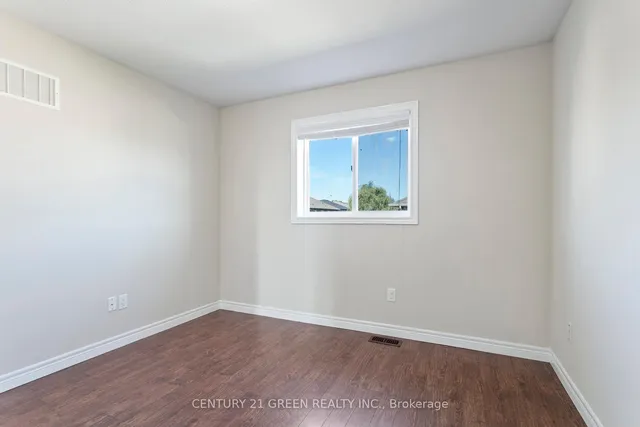 Additional image 26 of 50 Mosaic Dr