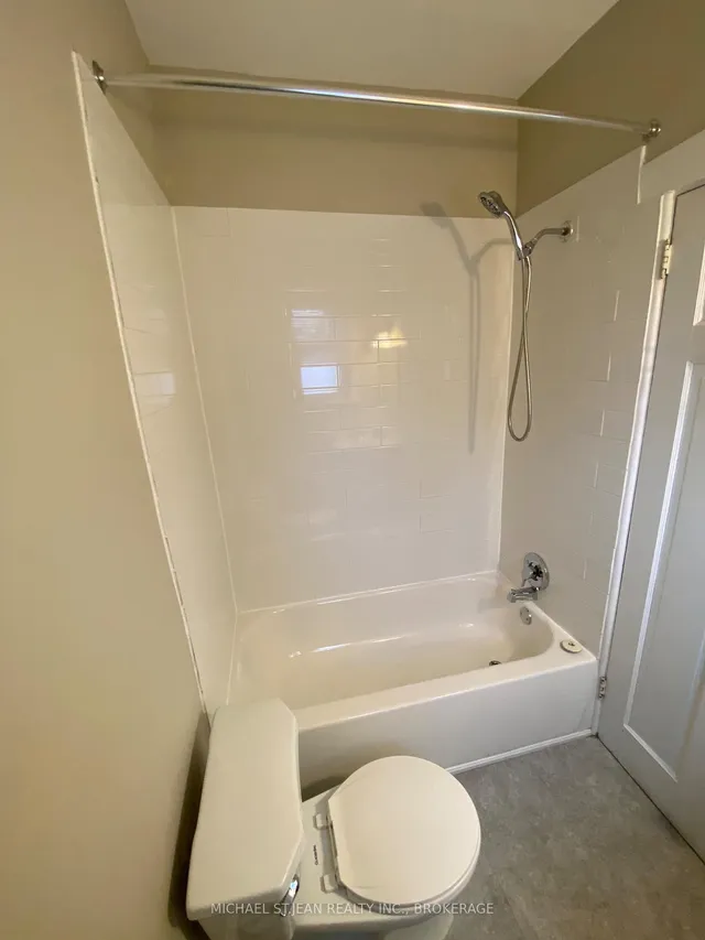 Additional image 6 of 70 Belview Ave