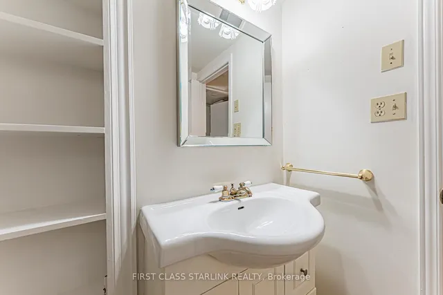 Additional image 34 of 621 Dynes Rd