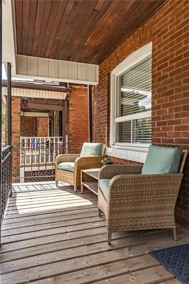 Additional image 3 of 228 Edgemont St