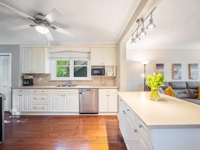 Additional image 14 of 938 King Rd