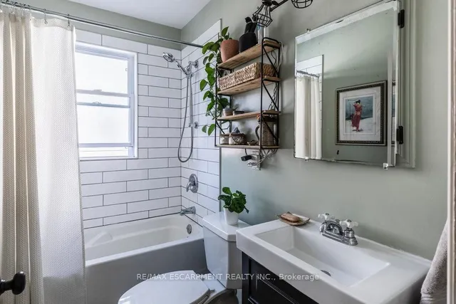 Additional image 11 of 80 East 39th St