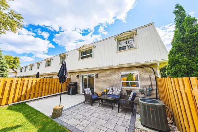 Additional image 32 of 469 Claridge Rd Unit 1