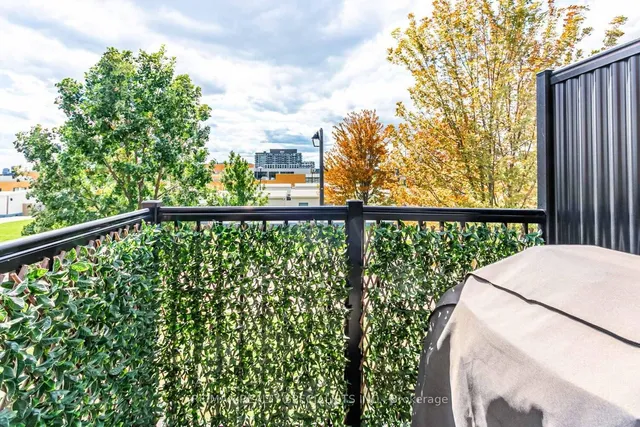 Additional image 25 of 1210 Main St Unit 203