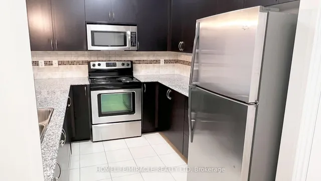 Additional image 14 of 383 Main St E Unit 502