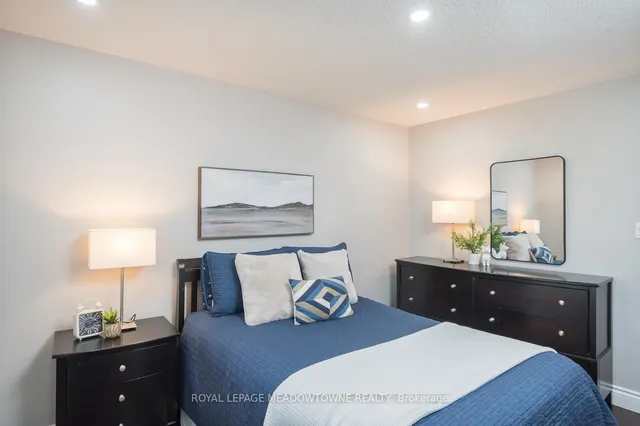 Additional image 19 of 371 Alexander Cres