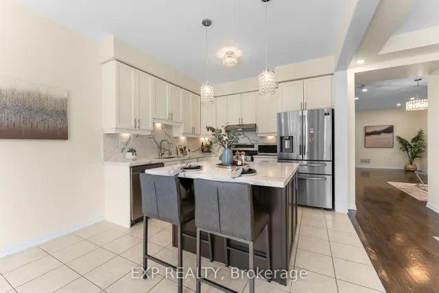 Additional image 17 of 986 Farmstead Dr