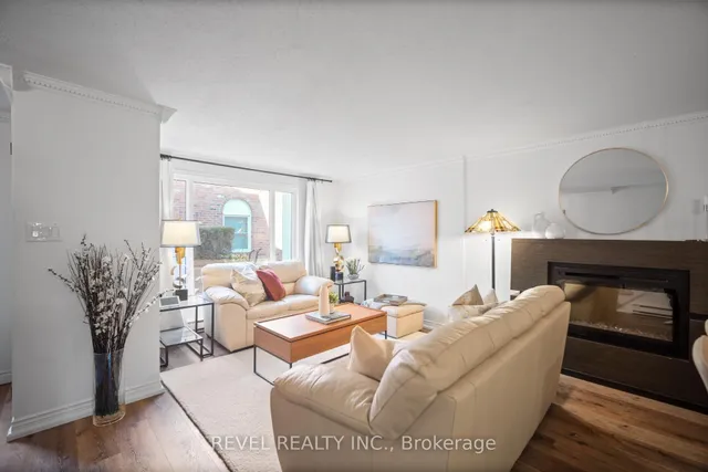 Additional image 5 of 2058 Brant St Unit 3