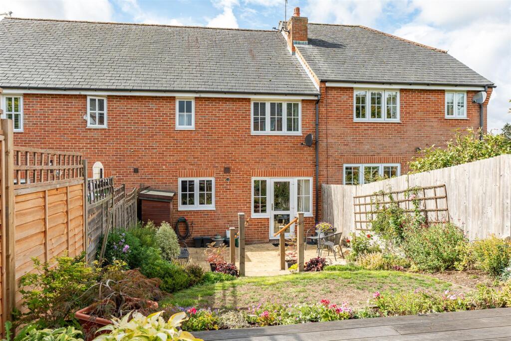 Additional image 17 of Welwyn Hall Gardens, Welwyn