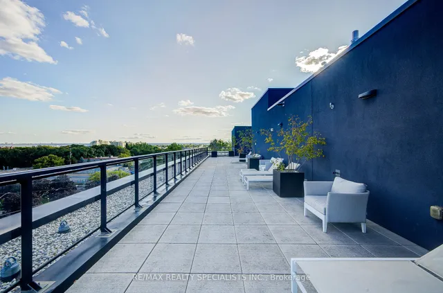 Additional image 34 of 1119 Cooke Blvd Unit B322