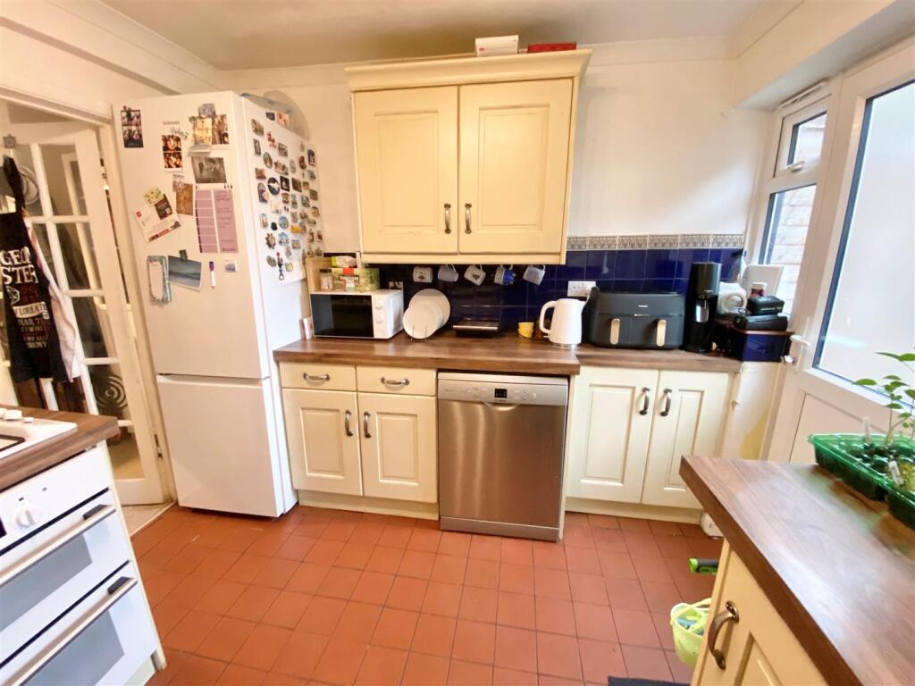 Additional image 8 of Dixons Hill Road, Welham Green, North Mymms