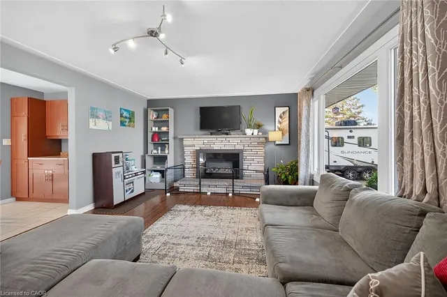 Additional image 10 of 3951 6 Hwy